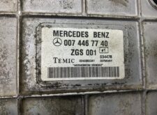 Calculator de Motor Camion Mercedes Benz 007 446 77 40 ZGS 001