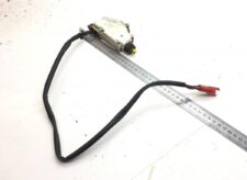Motor închidere centralizată stânga Scania cu cablu și conector roșu