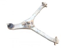 Braț de control față jos dreapta volvo 20837042 20994371 20743614 20720886 70314328 70369101 20719804
