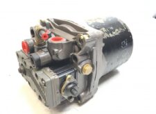 Uscător de aer Volvo - Coduri compatibile: 70313308, 85000864, 3194899, 9517283, 9957313