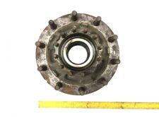 Butuc roată frână cu disc axa motrice dreapta Volvo 85107753 7485107753 20516957 20535263 7420535263 7420535264 85103803 20567394 20428193 21575071 22105672 22105678