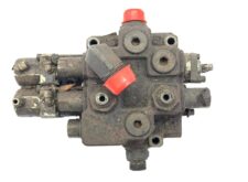 Distribuitor Hidraulic pentru Volvo RM272 1602-002677