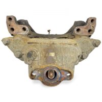 Etrier de frână axa motrică stânga Volvo (Coduri: 20780779, 20700528, 20780780, 5001867588, 7485003916, 20842687, 5010598356, 5010598423, 20780777, 20704464, 21264390)
