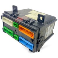 Unitate de Control VECU Renault 7421720486 7421067824