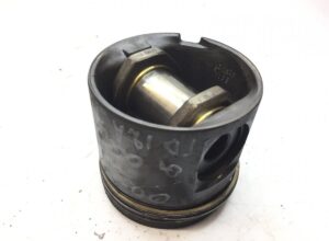 Piston volvo 276927-11