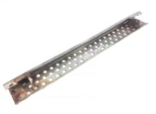 Capac Bara Față Centru Mercedes A9418805370 - Piesă Metalică cu Perforații