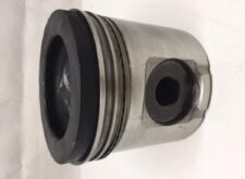 Piston Volvo 8131245-15