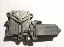 Motor regulator de geam dreapta Scania Siemens 403.800.550.07