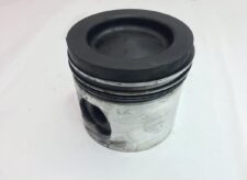 Piston Volvo 20739990