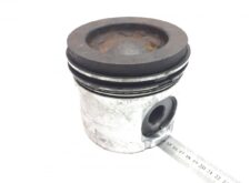 Piston Volvo 8131245-13