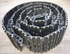 Papuci Senile pentru Excavatoare Case 125B