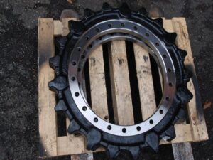 Steluță sprocket excavator caterpillar 350 - componentă de schimb 1 Steluță sprocket excavator caterpillar 350 – componentă de schimb