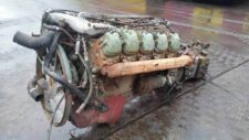 Motor Mercedes-Benz OM 403 din dezmembrare