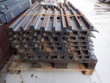 Papuci Senilă Caterpillar 325 - Set de 10 Bucăți