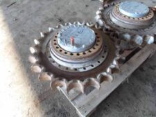 Transmisie Finală Liebherr FAT400P073 cu Roată Dințată (Sprocket)