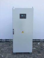Prima pagină 44 Panou ats pentru generator de curent 1100 kva, 1600 amperi