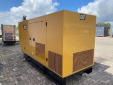 Generator de curent industrial Caterpillar 275 kVA cu motor CAT C9 și automatizare