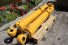 Cilindru Hidraulic pentru Liebherr LR634