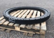 Coroană de rotire Doosan DL160 80z 36/136 OXT