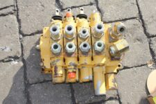 Distribuitor hidraulic Caterpillar 12 - Second Hand