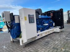 Generator de curent Leroy Somer 1100 kVA cu motor Perkins 4008-TAG2A, nou, an 2022