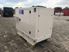 Generator de curent Fg Wilson 18 kVa cu motor Perkins 404D-22