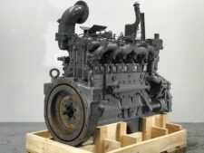 Motor second hand Komatsu D65E