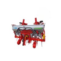 PRĂȘITOARE AGRICOLĂ CU 7 RÂNDURI ȘI BUNCĂR DE FERTILIZARE BUFER