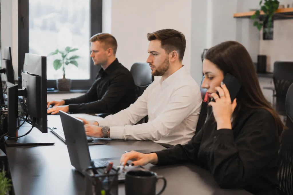 Companie 2 Serviciile noastre